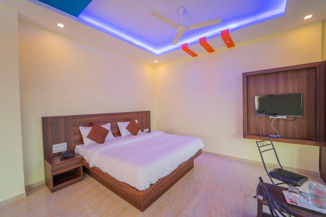 Veggies Residency & Pure Veg Restaurant Hotel Mahābaleshwar Екстериор снимка